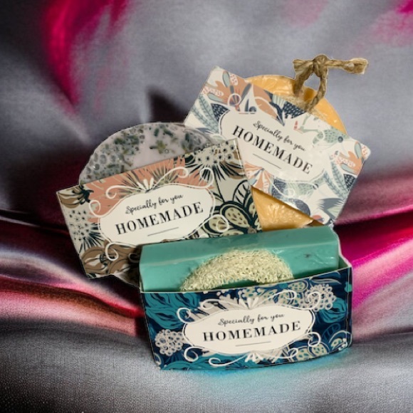 HAND CRAFTED Shea Butter Loofah Soap - Orange Creamsicle (Orange Round) - Picture 2 of 4